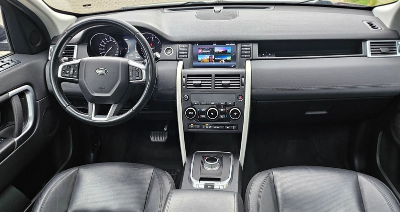 Land Rover Discovery Sport cena 71900 przebieg: 163700, rok produkcji 2016 z Czchów małe 407